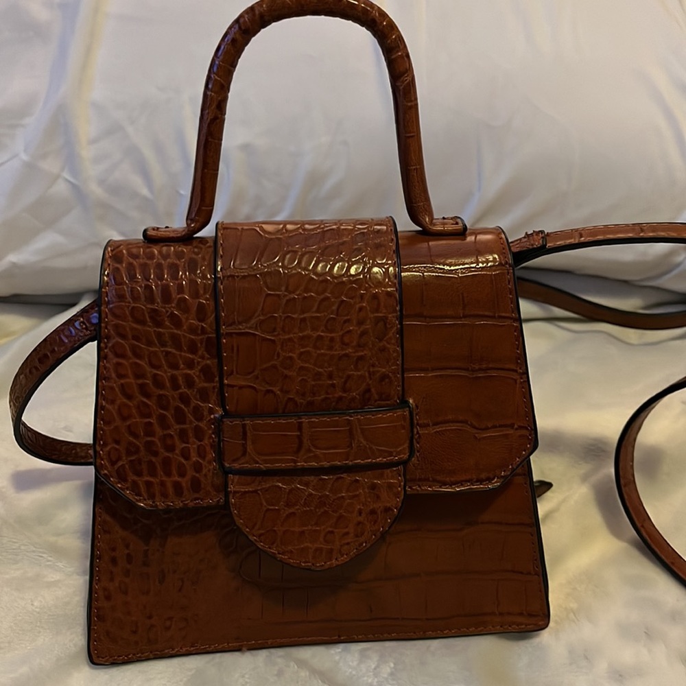 Scoop mini top handle and crossbody bag